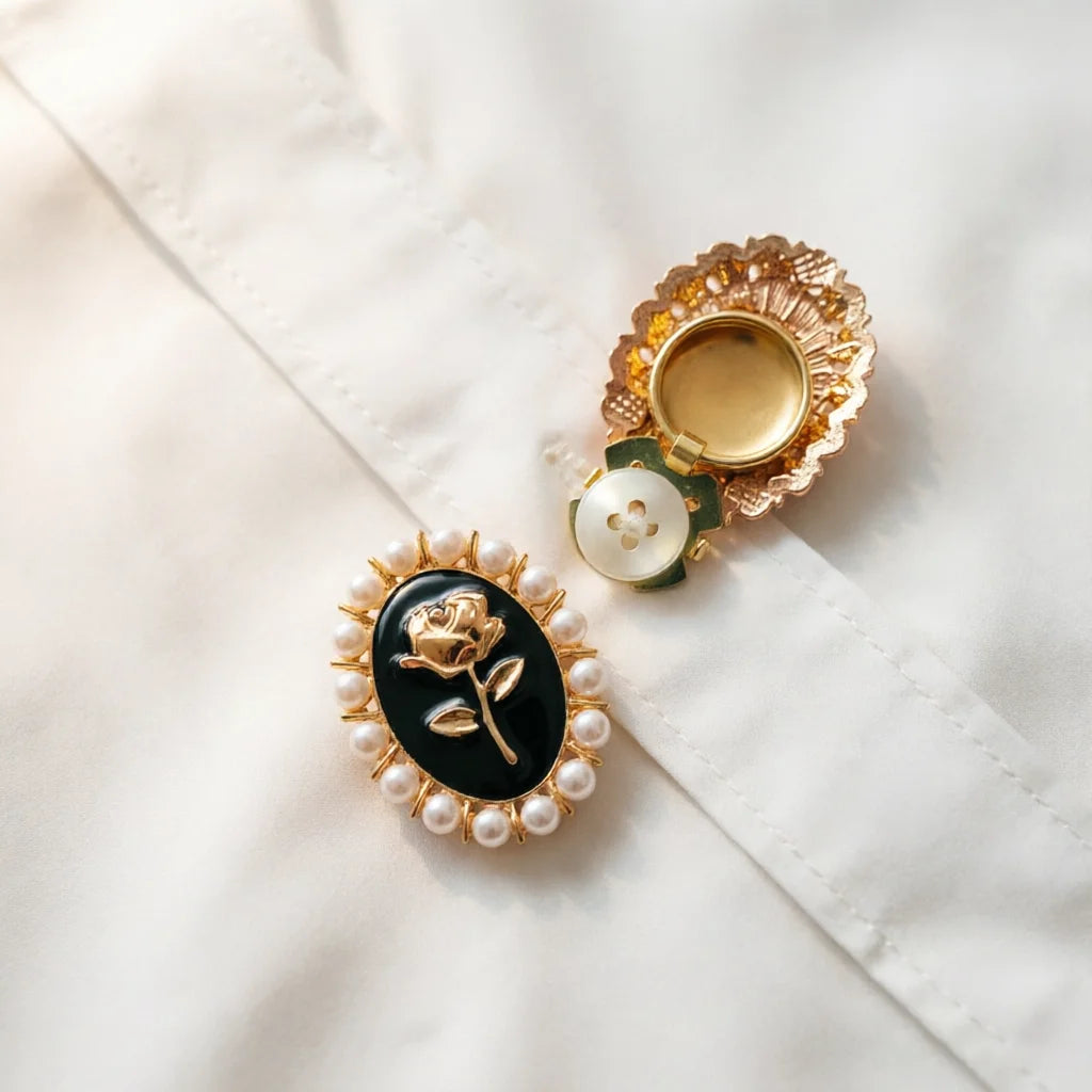 Classic Pearl Button