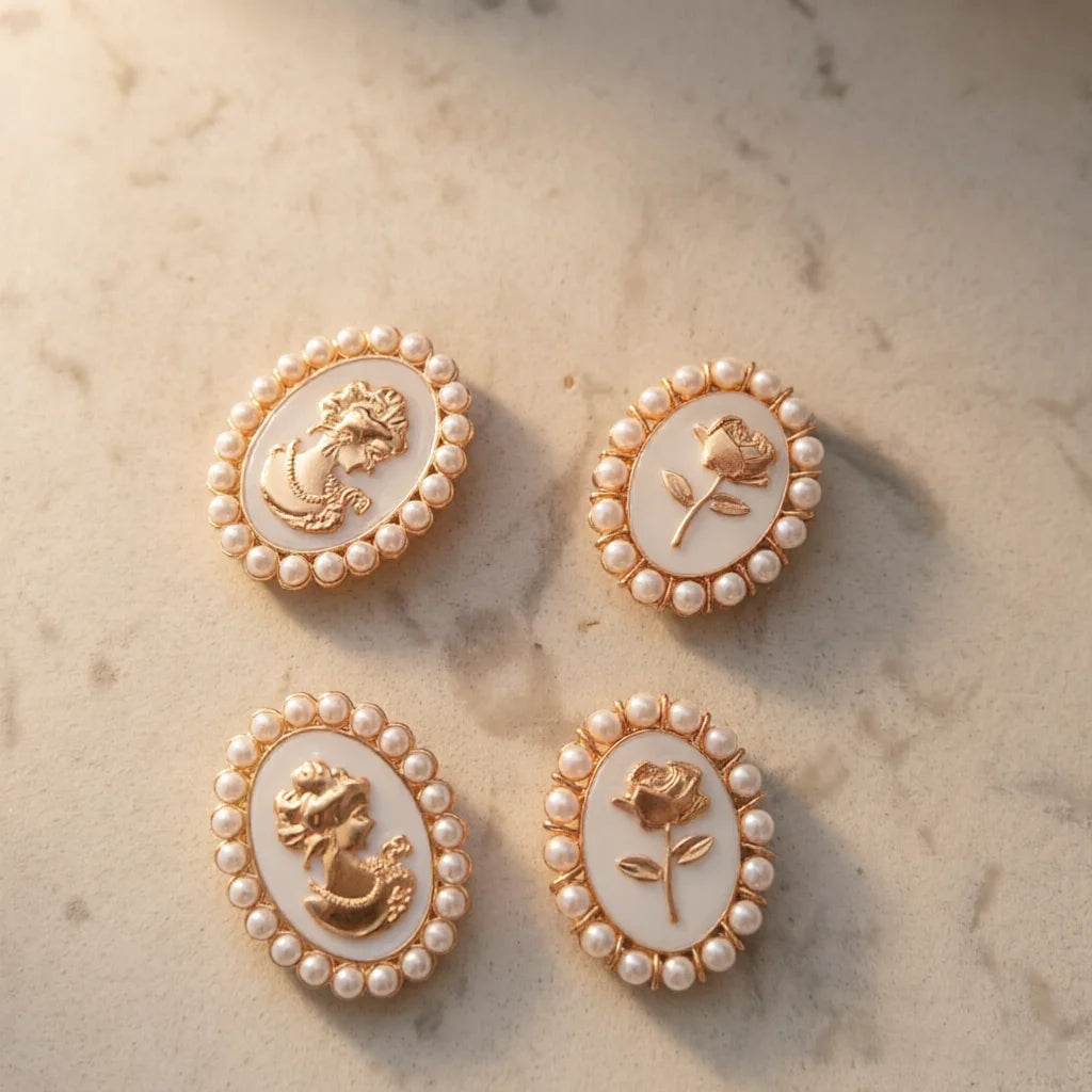 Classic Pearl Button