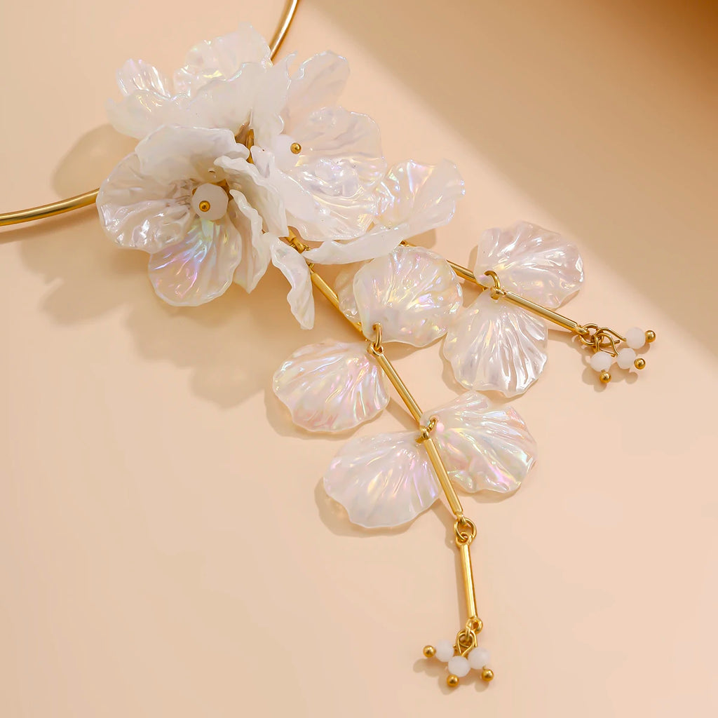 White Jewelry Set