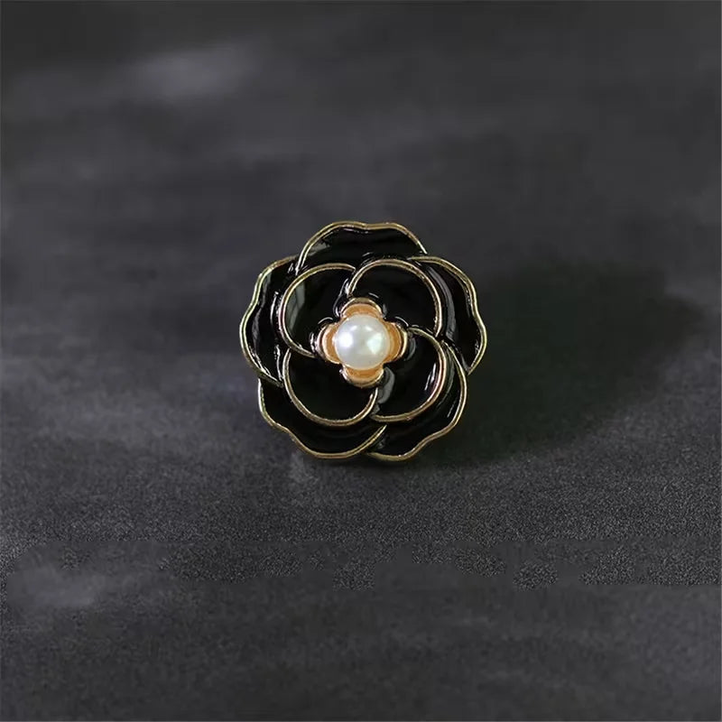vintage tea flower  button