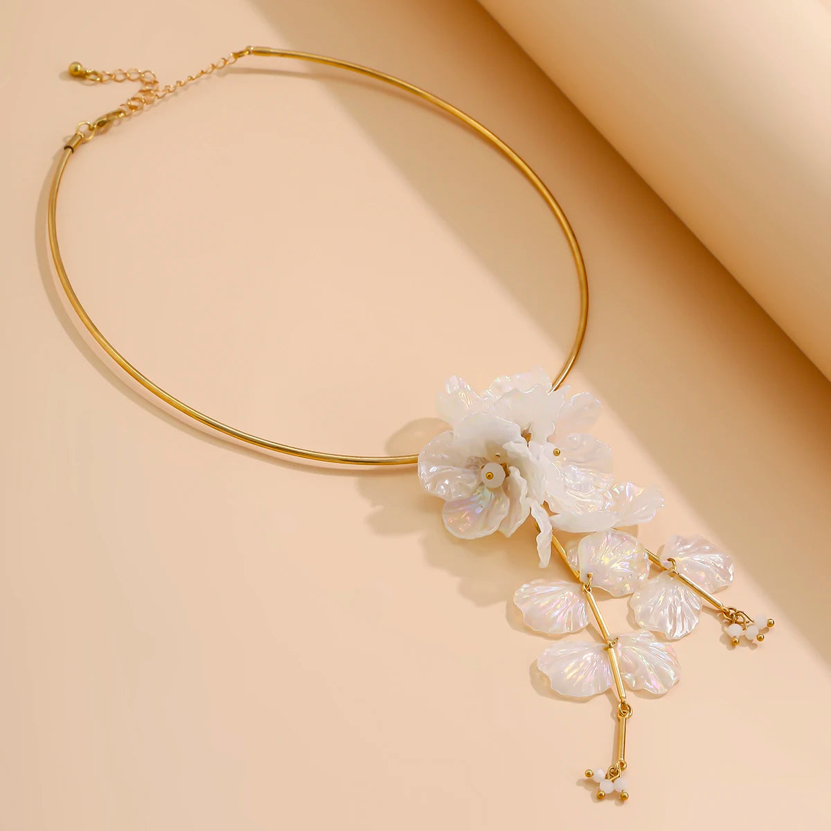 White Jewelry Set