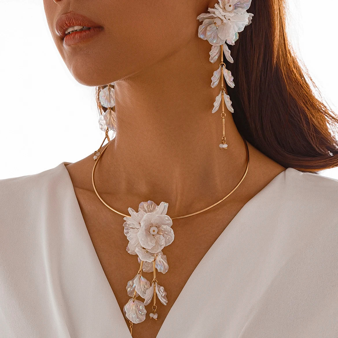White Jewelry Set