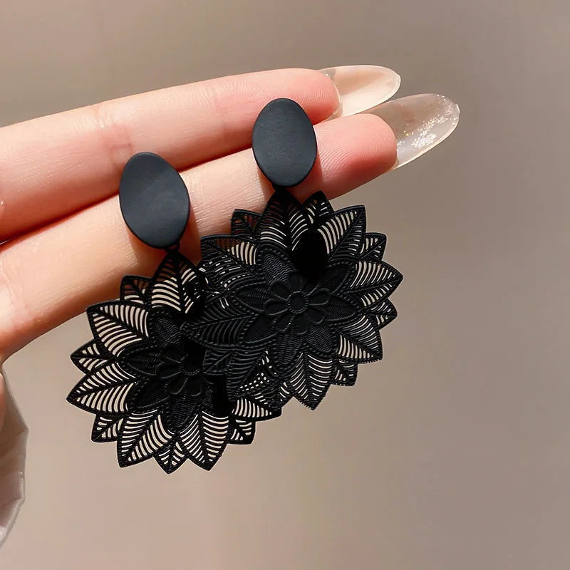 Vintage Black Earrings